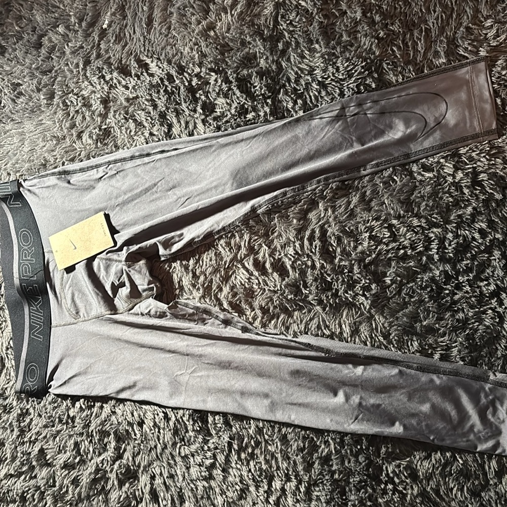 nike compression pants - Picture 3 of 5